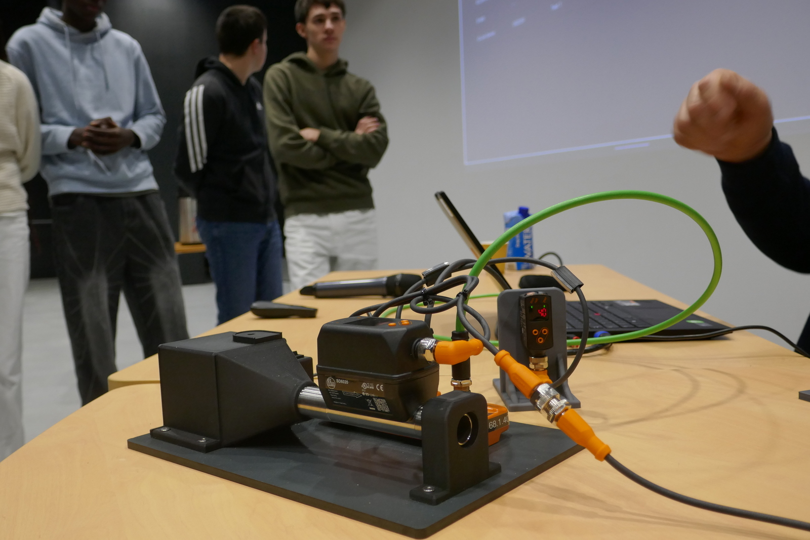 Travaux pratiques avec capteurs optiques