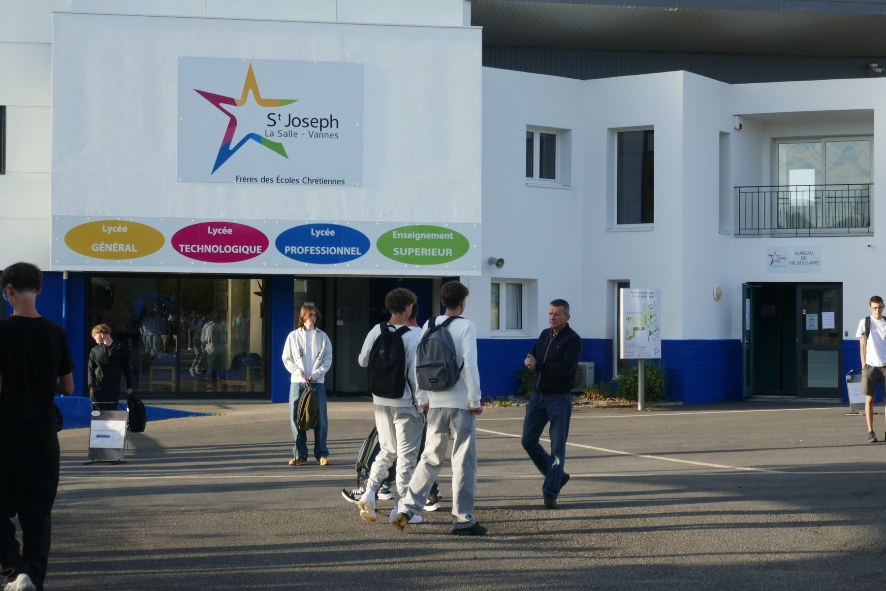 Entrée Lycée St Jo Vannes